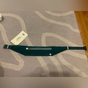 NWT Lululemon Running Belt
